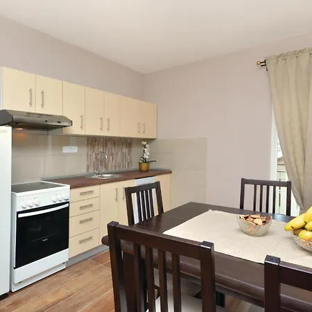 Awesome In With Kitchen